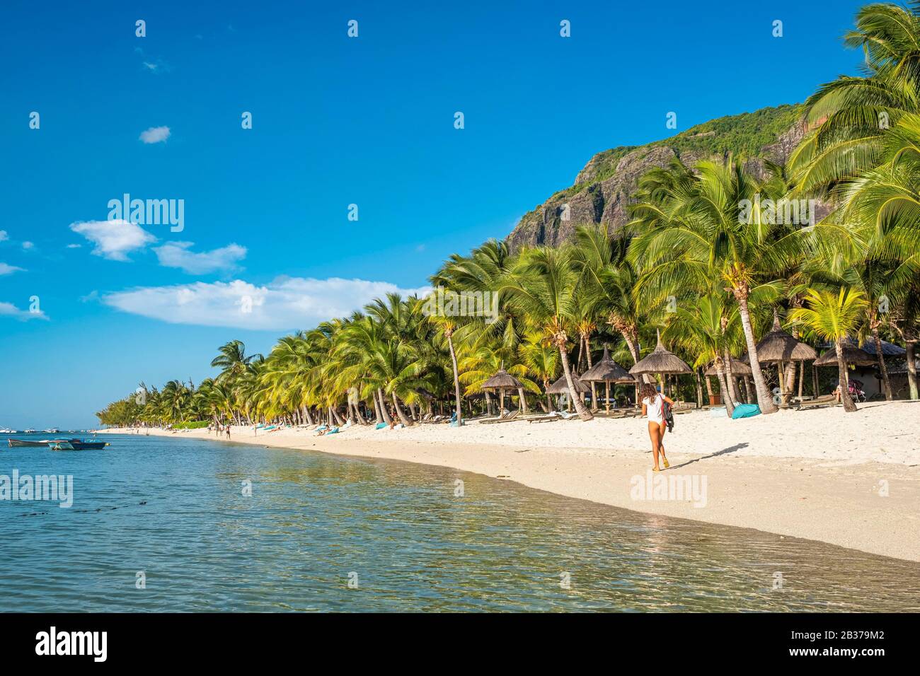 Mauritius, Riviere Noire district, Morne beach in front of Dinarobin