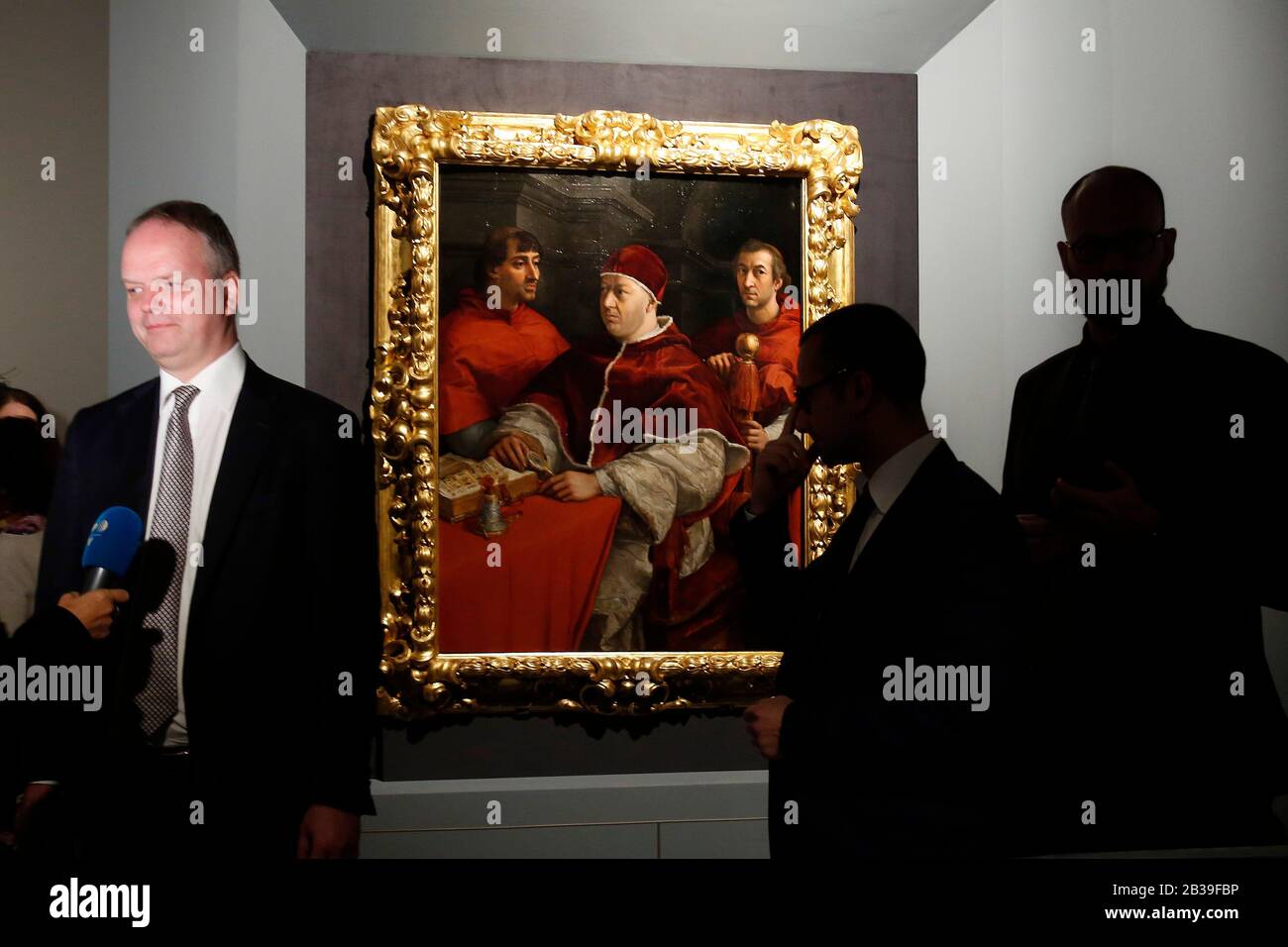 Roma, Italia. 04th Mar, 2020. Portrait of Pope Leone X with Cardinals Giulio de' Medici and Luigi de' Rossi. Ritratto di Leone X tra i Cardinali Giulio de' Medici and Luigi de' Rossi Rome March 4th 2020. Quirinal Stables. Exhibition 'Raffaello 1520-1483'. Photo Samantha Zucchi Insidefoto Credit: insidefoto srl/Alamy Live News Stock Photo