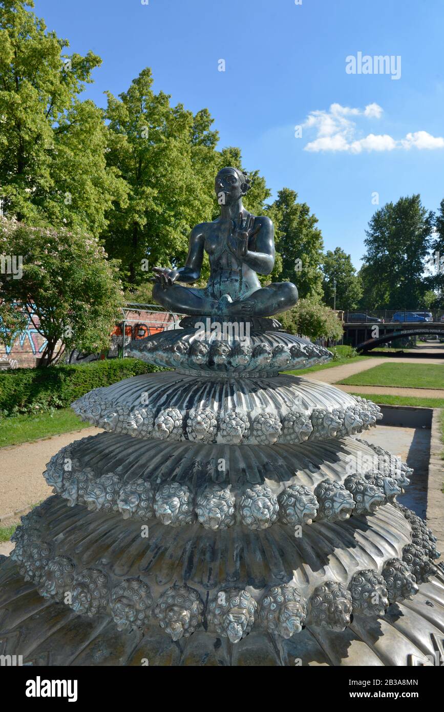 Indischer Brunnen, Engelbecken, Mitte, Berlin, Deutschland Stock Photo