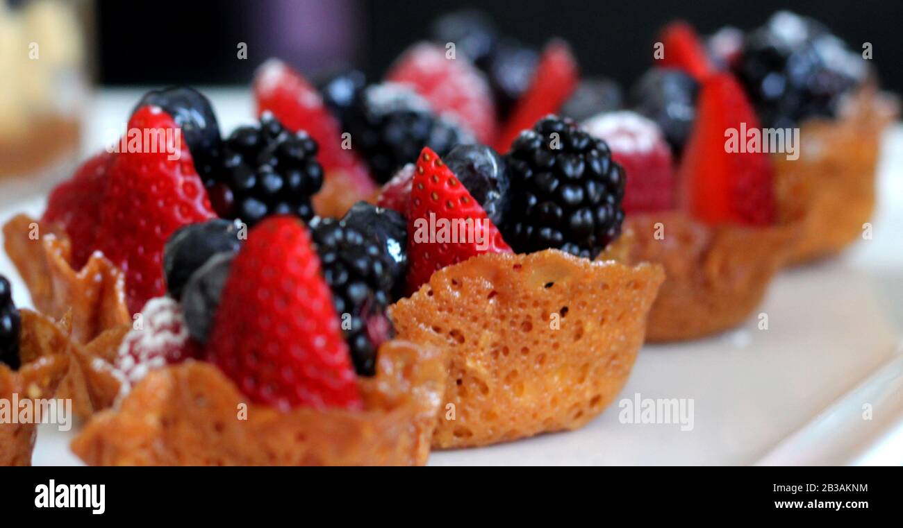Fresh fruits with brandy snaps cups hires stock photography and images