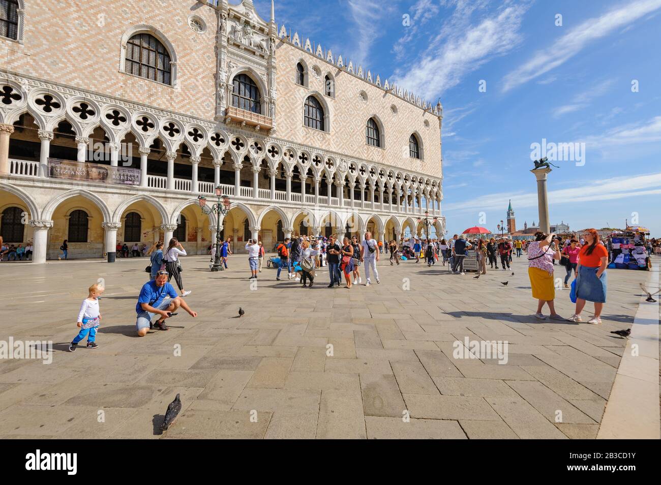 Venice palace hi-res stock photography and images - Alamy