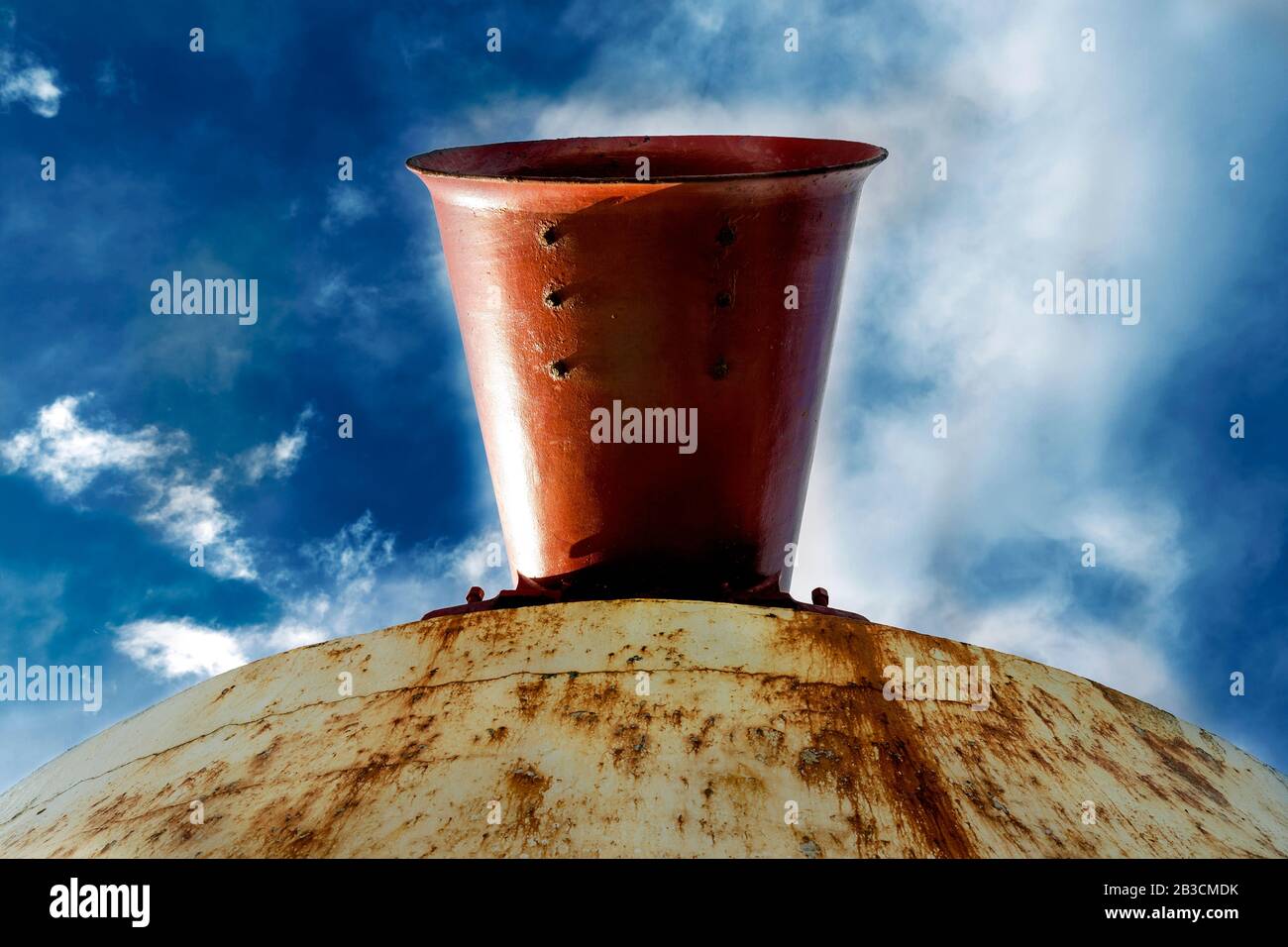 The Torry Coo, Aberdeen historical Foghorn,between Nigg Bay and Greyhope bay, Girdleness Lighthouse, Girdle Ness peninsula, Scotland Stock Photo