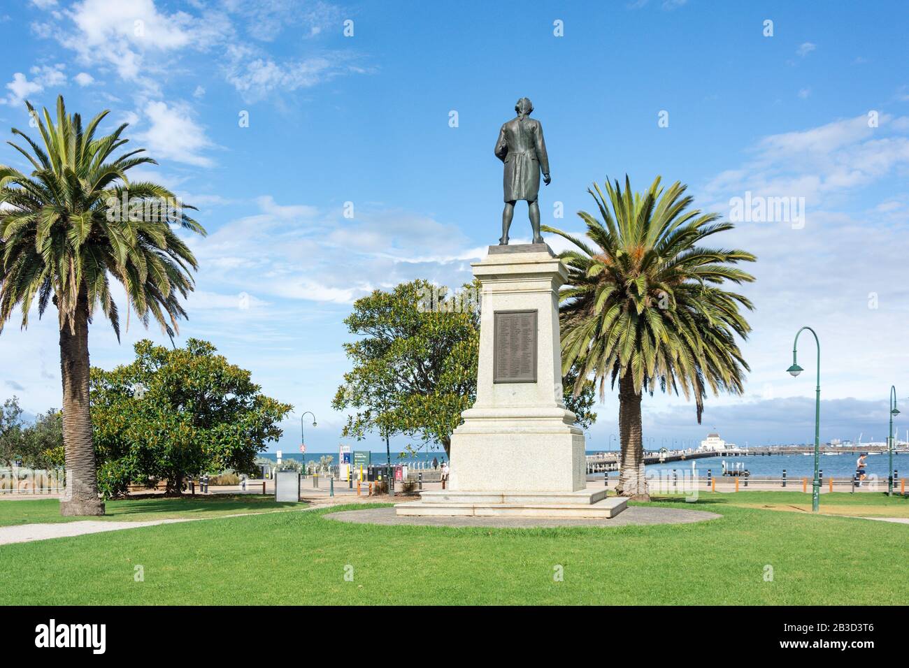 Captain Cook Memorial and St Kilda Pier from Catani Gardens, St Kilda