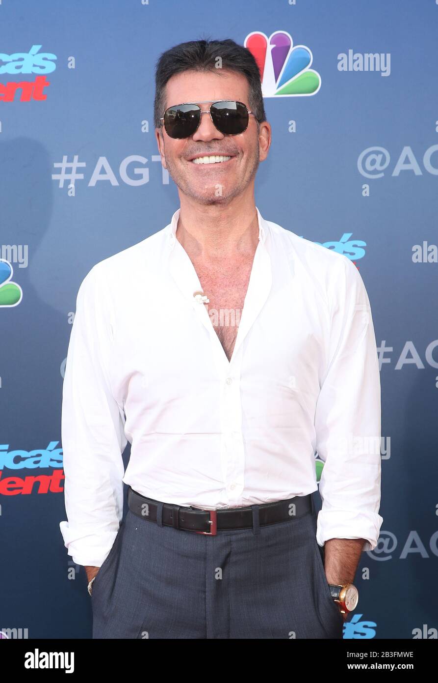 Simon cowell 2020 hi-res stock photography and images - Alamy