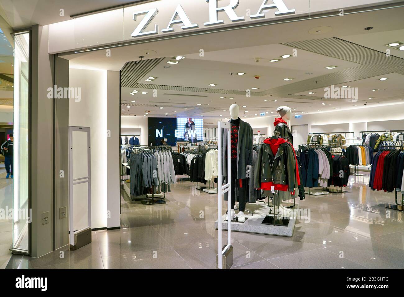 HONG KONG, CHINA - CIRCA JANUARY, 2019: entrance to Zara store in Elements  shopping mall Stock Photo - Alamy