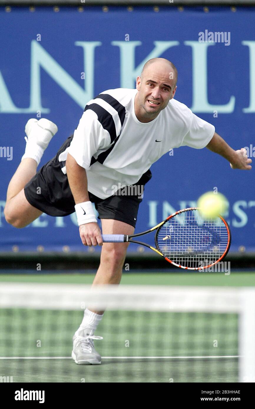 Andre agassi mens tennis hi-res stock photography and images Alamy
