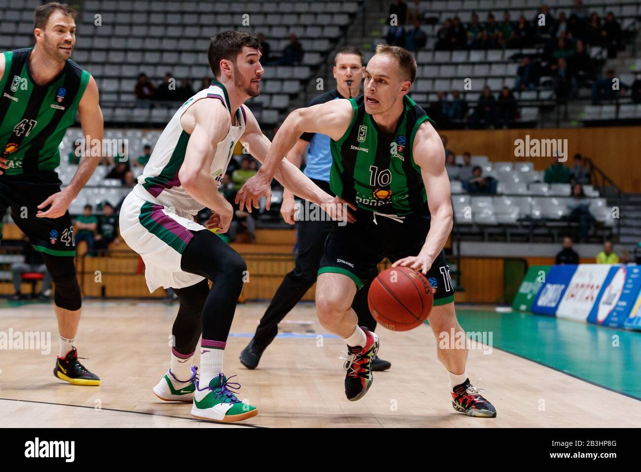 Badalona, Spain. 04th Mar, 2020. Klemen Prepelic of Joventut Badalona In  action with Dario Brizuela of Unicaja Malaga during the ULEB EuroCup  basketball second groups stage match, Group H played between Joventut
