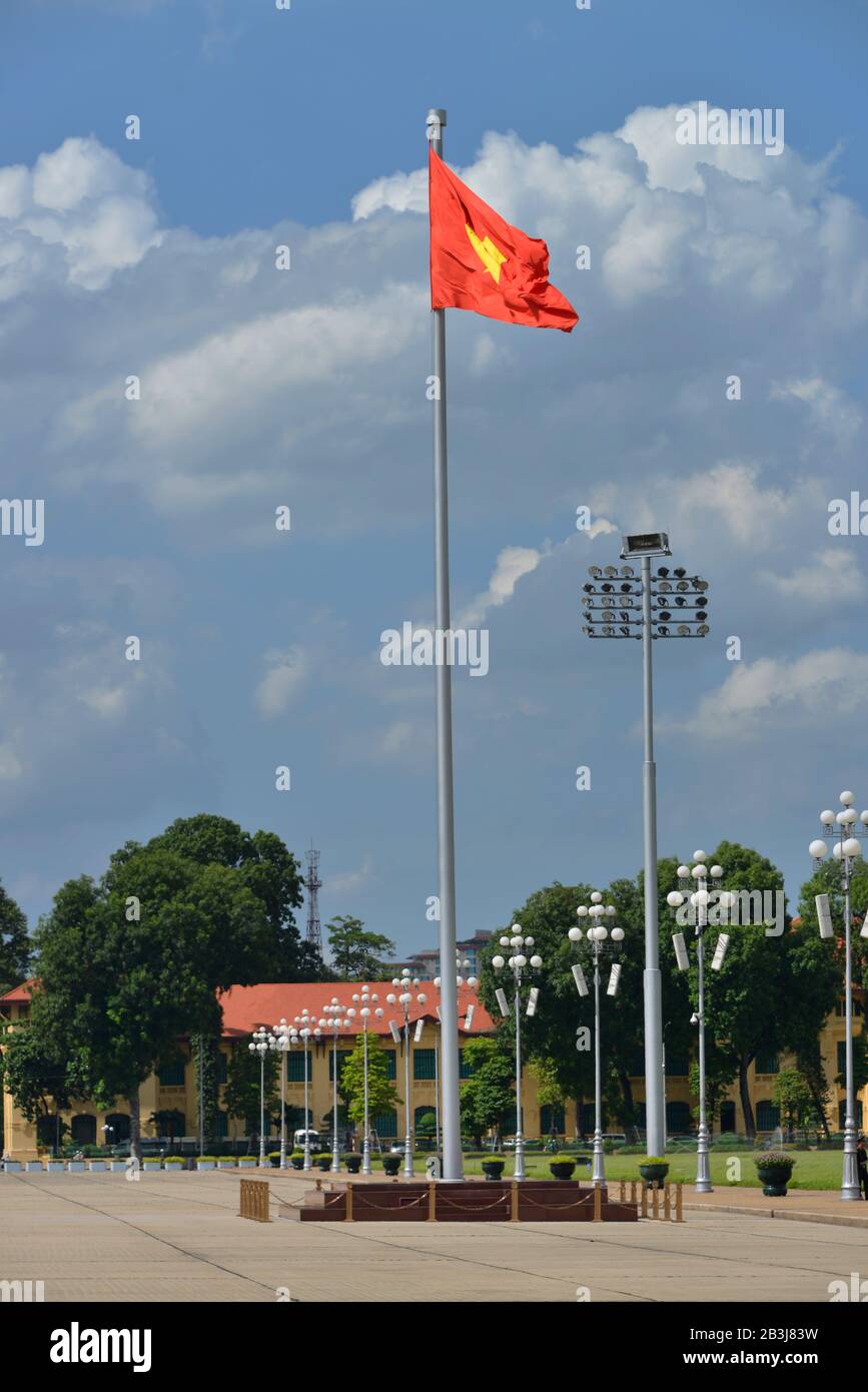 Nationalfahne, Ba-Dinh-Platz, Hanoi, Vietnam Stock Photo