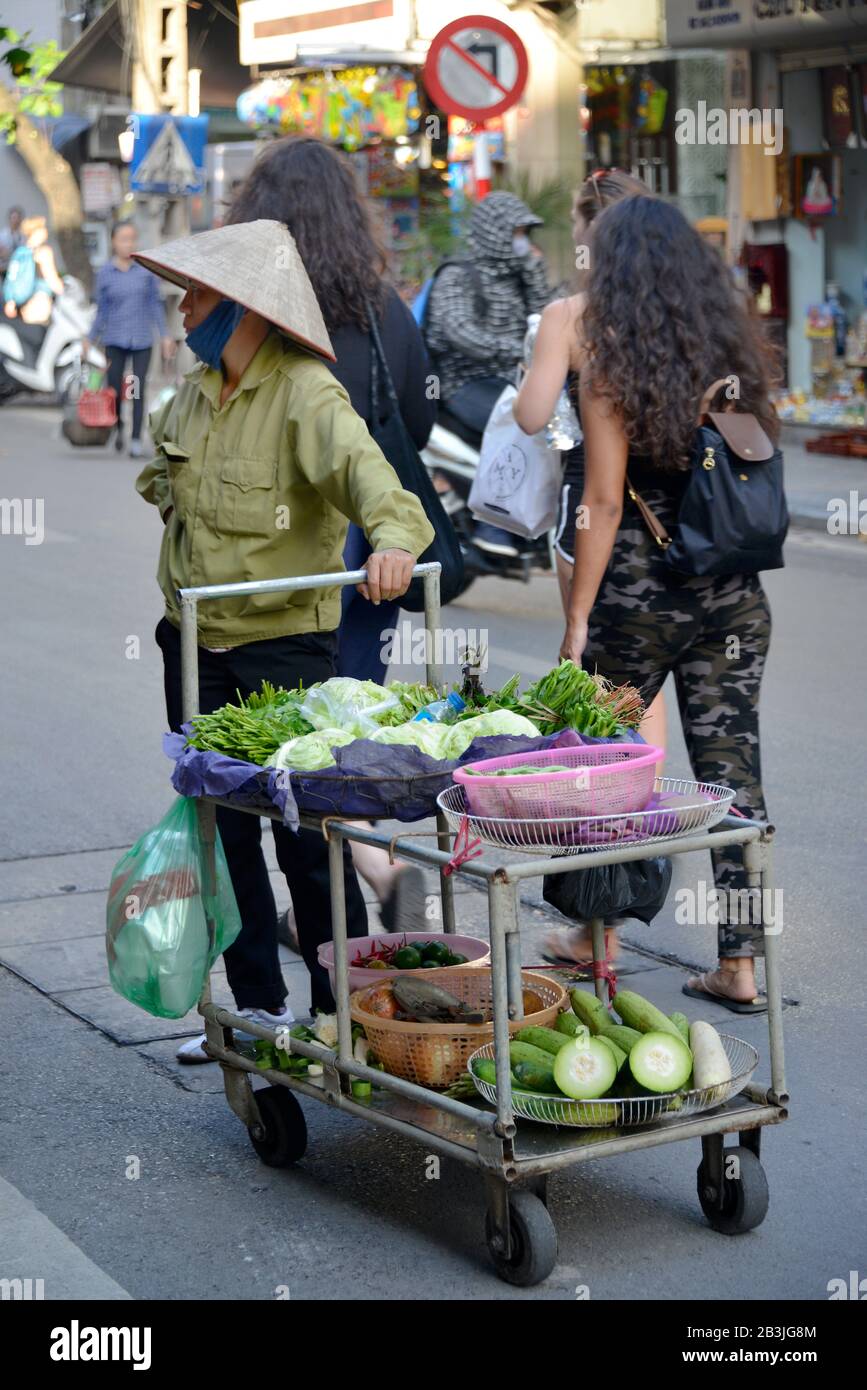 Mobiler Marktstand, Altstadt, Hanoi, Vietnam Stock Photo