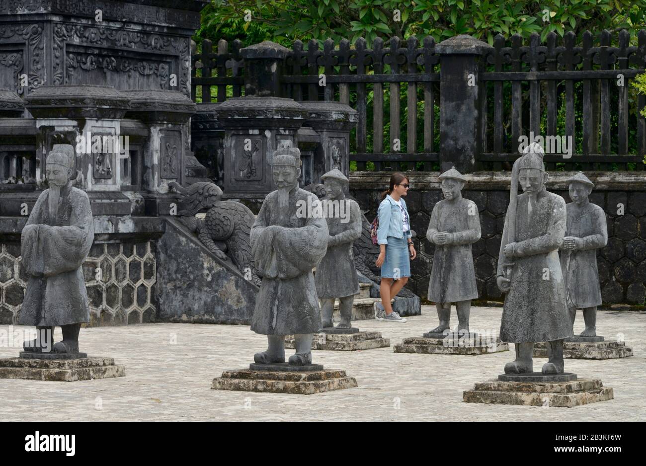 Betonfiguren, Kaisergrab Khai Dinh, Hue, Vietnam Stock Photo