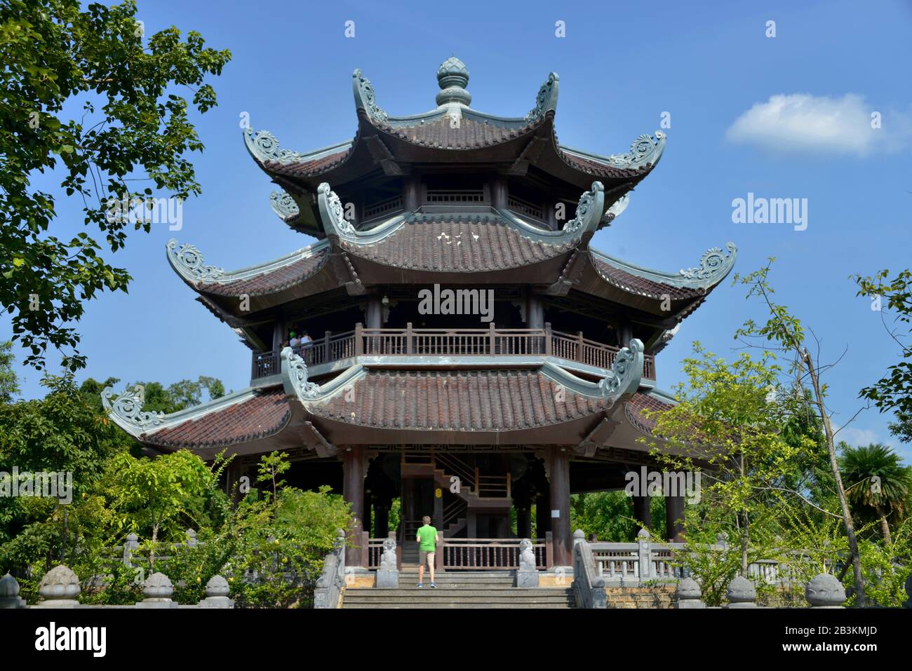 Glockenturm, Tempel, Chua Bai Dinh, Vietnam Stock Photo