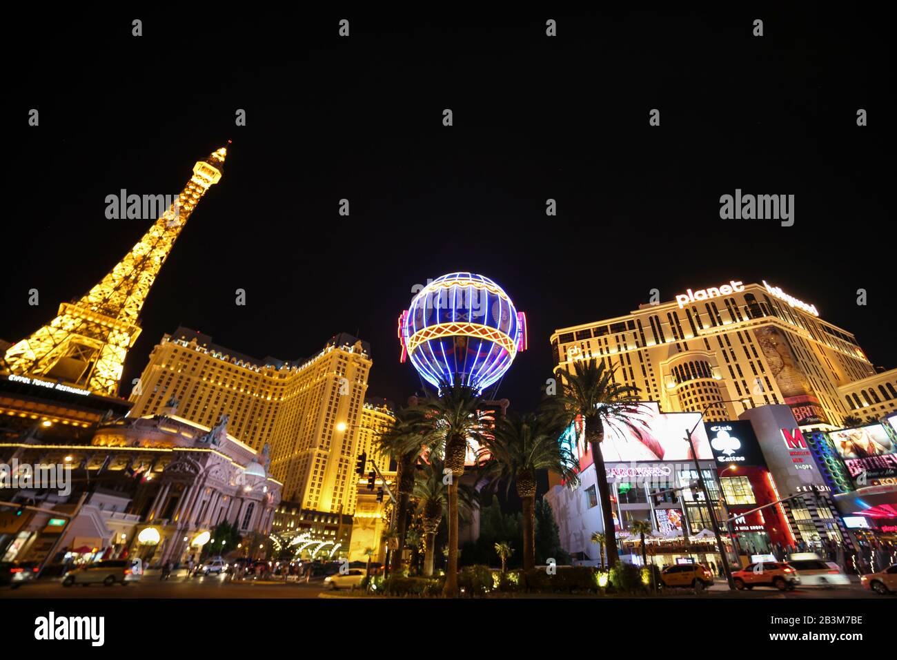 Exterior View of the Paris Hotel in the City of Las Vegas, Nevada at Night  Editorial Image - Image of night, construction: 143851315