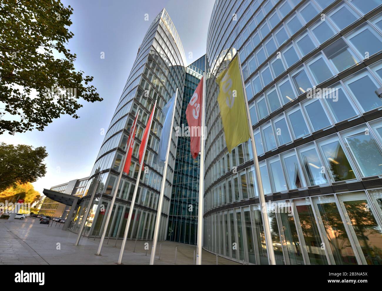 E On Hauptverwaltung High Resolution Stock Photography And Images Alamy