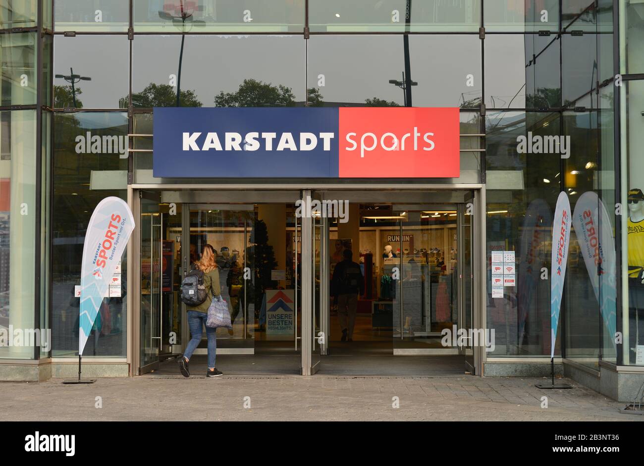 Karstadt sport hi-res stock photography and images - Alamy