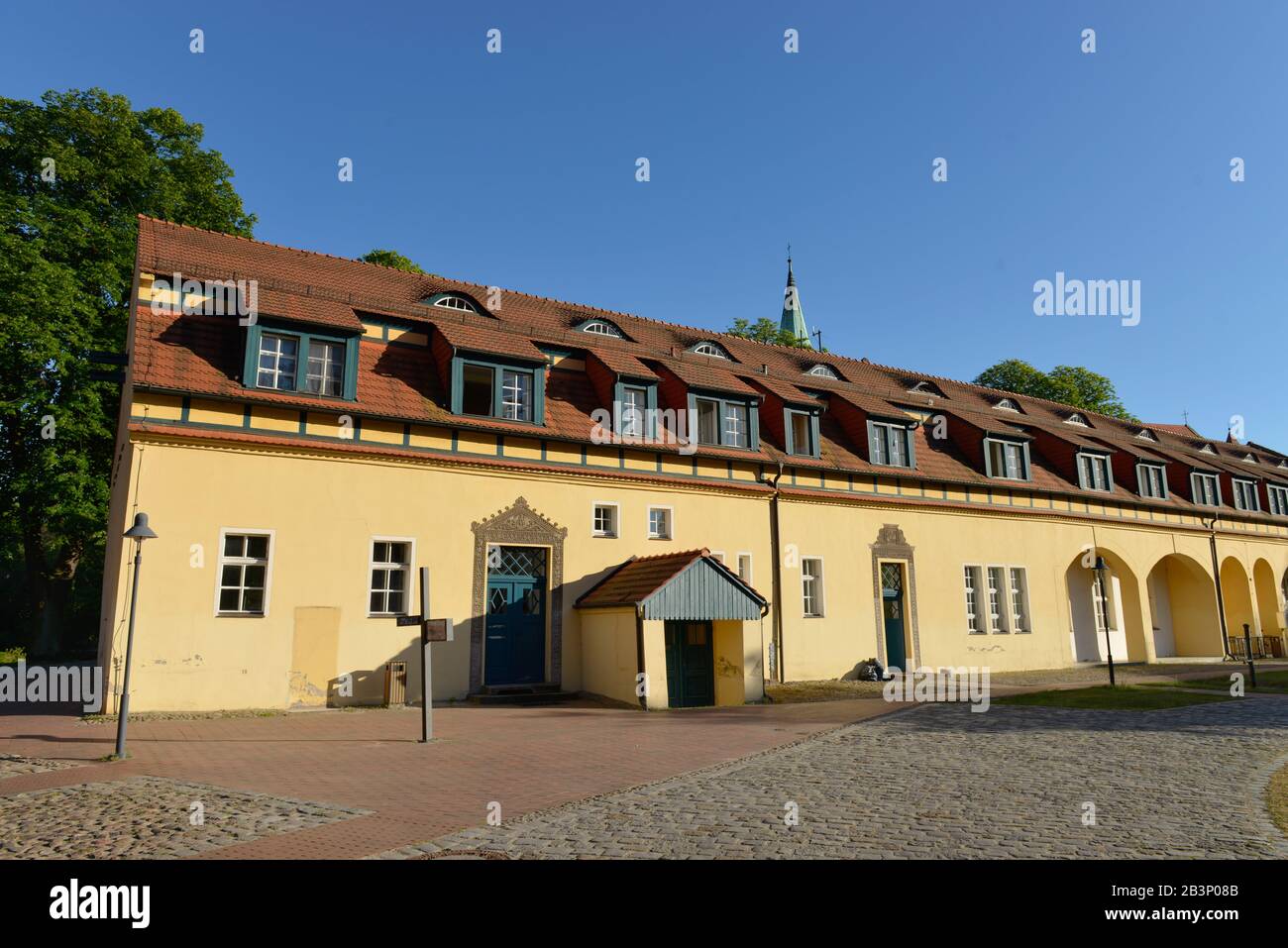 Elisabethhaus, Kloster Lehnin, Brandenburg, Deutschland Stock Photo - Alamy