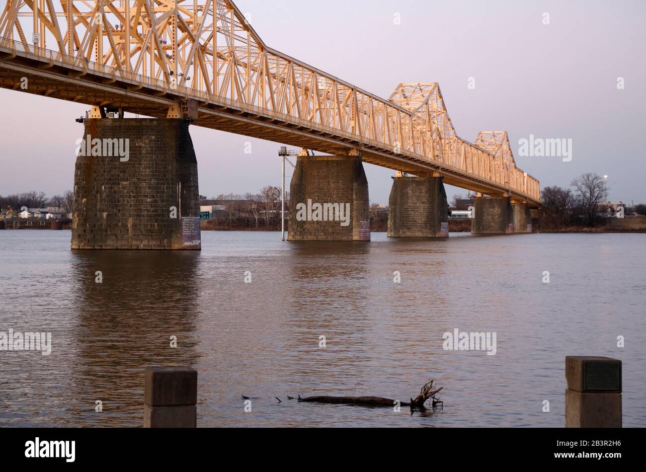 George Rogers Clark Memorial Bridge over Ohio River at dusk.Louisville.Kentucky.USA Stock Photo
