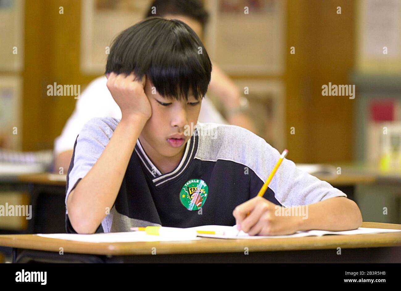 Austin, Texas USA,11APR00 Sixthgrade students at Walnut Creek