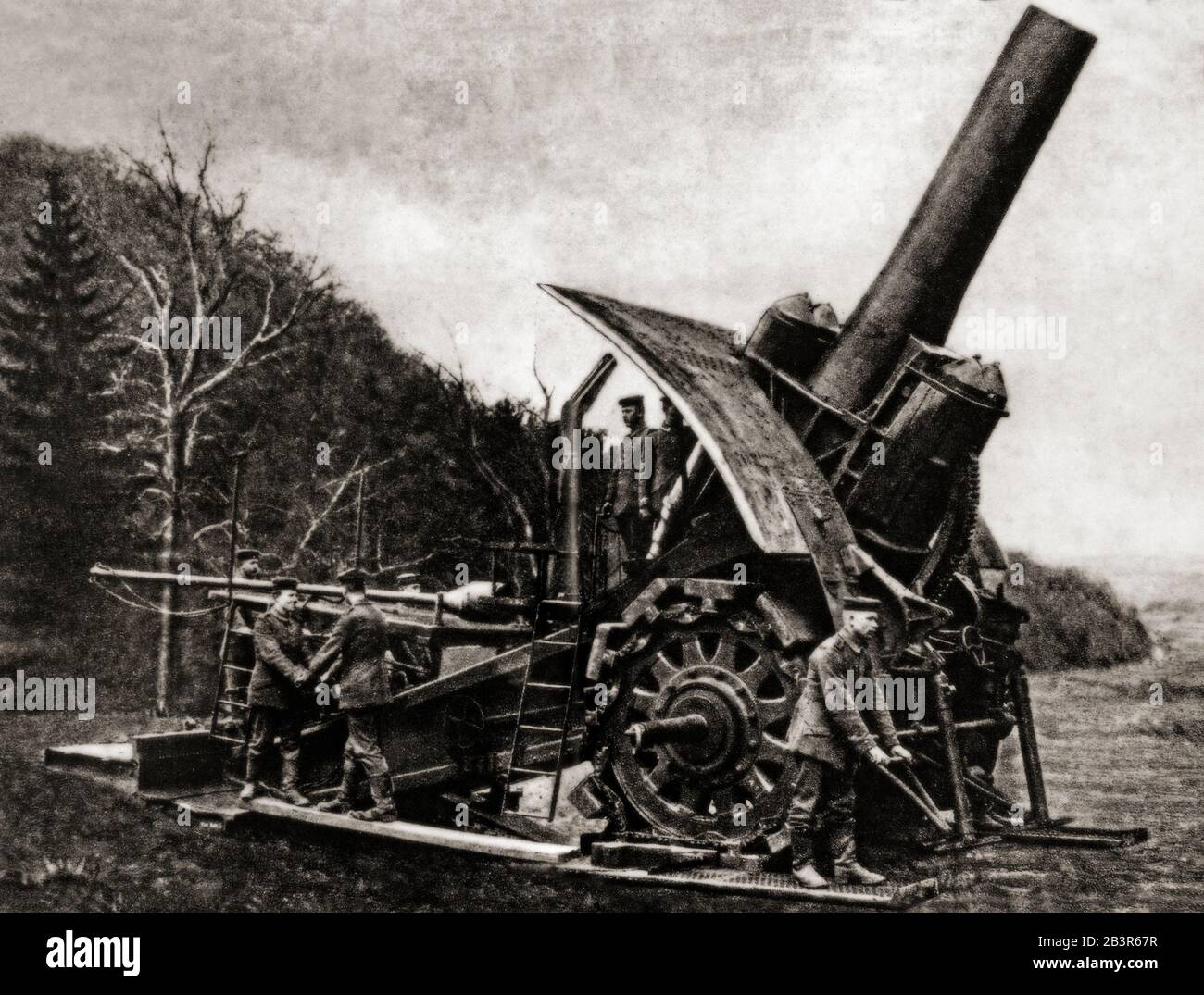 A 42 cm Minenwerfer-Gerät (M-Gerät), popularly known by the nickname Big Bertha, was a German siege howitzer built by Krupp AG and fielded by the Imperial German Army from 1914 to 1918. It was one of the largest artillery pieces ever fielded. It was first designed in 1911 and when World War I broke out, the two available M-Gerät guns, still prototypes, were sent to Liège and destroyed Forts Pontisse and Loncin. German soldiers bestowed the gun with the nickname 'Big Bertha,' which  the Allies, used it as a nickname for all super heavy German artillery Stock Photo
