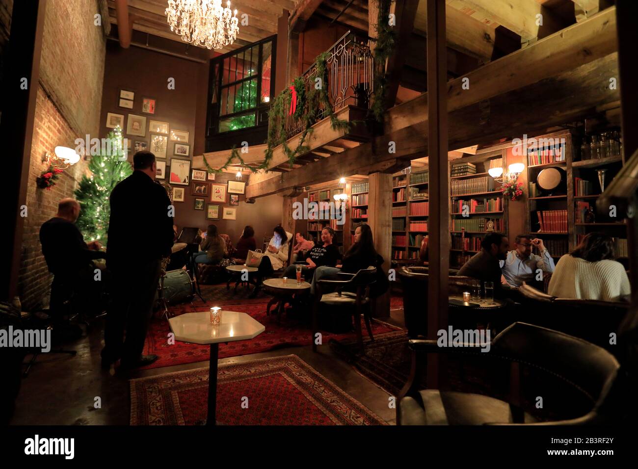 Speakeasy bar interior hires stock photography and images Alamy