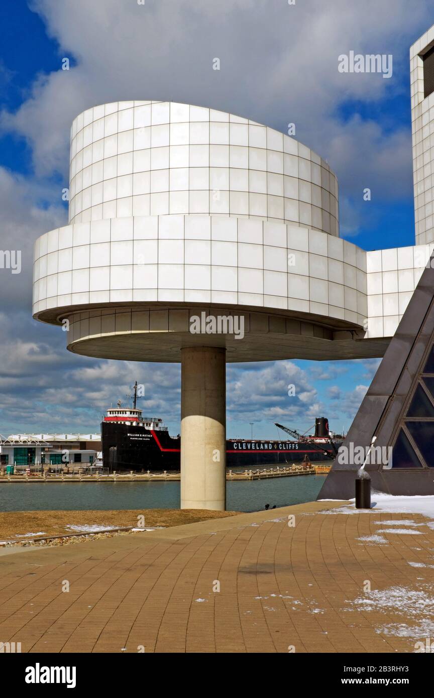 A portion of the Rock and Roll Hall of Fame and Museum just out over the North Coast Harbor in Cleveland, Ohio, USA. Stock Photo