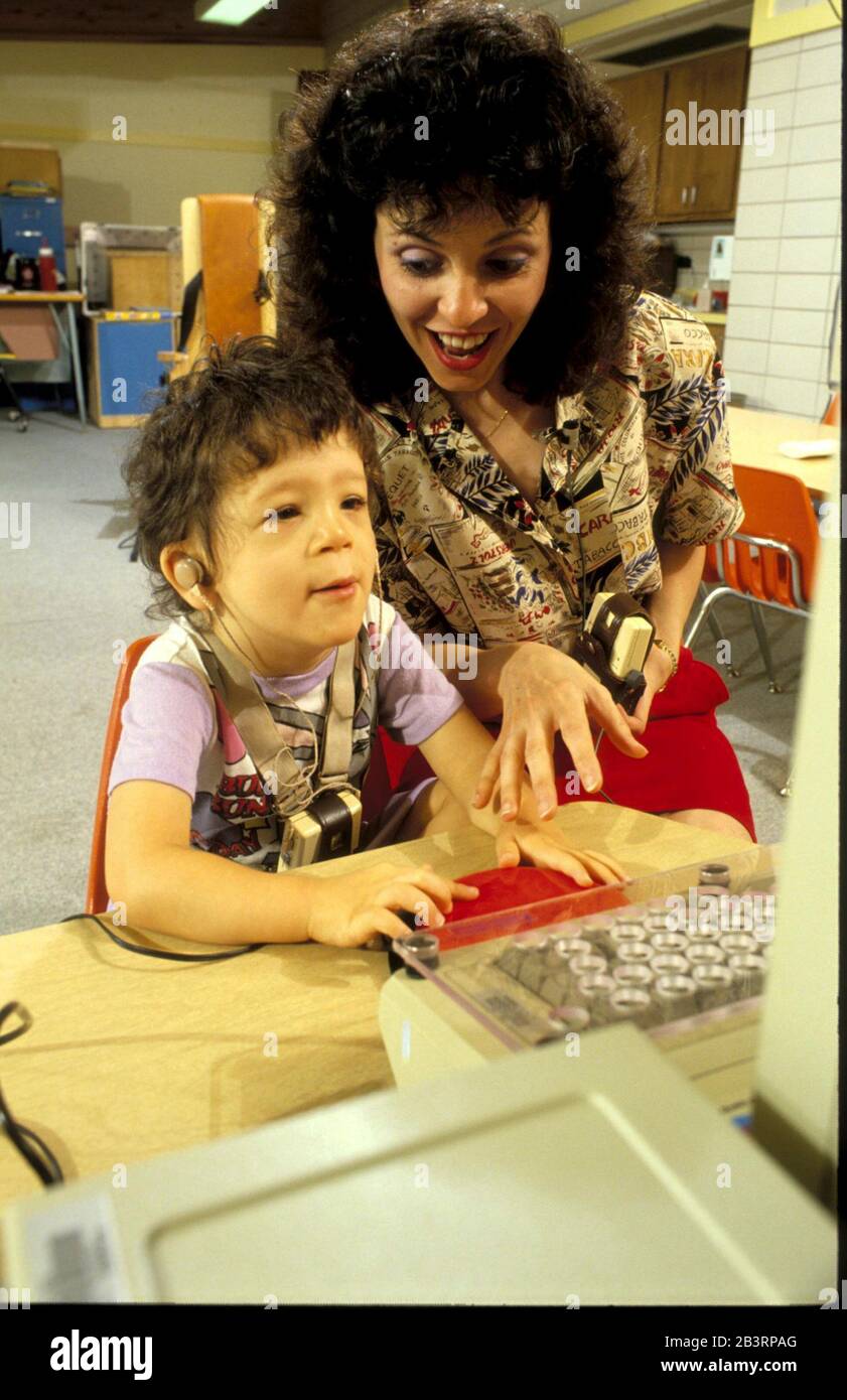 Special education teacher student hi-res stock photography and images -  Alamy