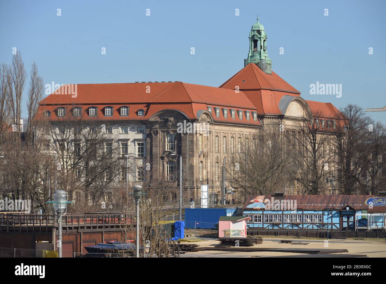 Bundesministerium fuer Wirtschaft und Energie, Invalidenstrasse, Berlin, Deutschland Stock Photo