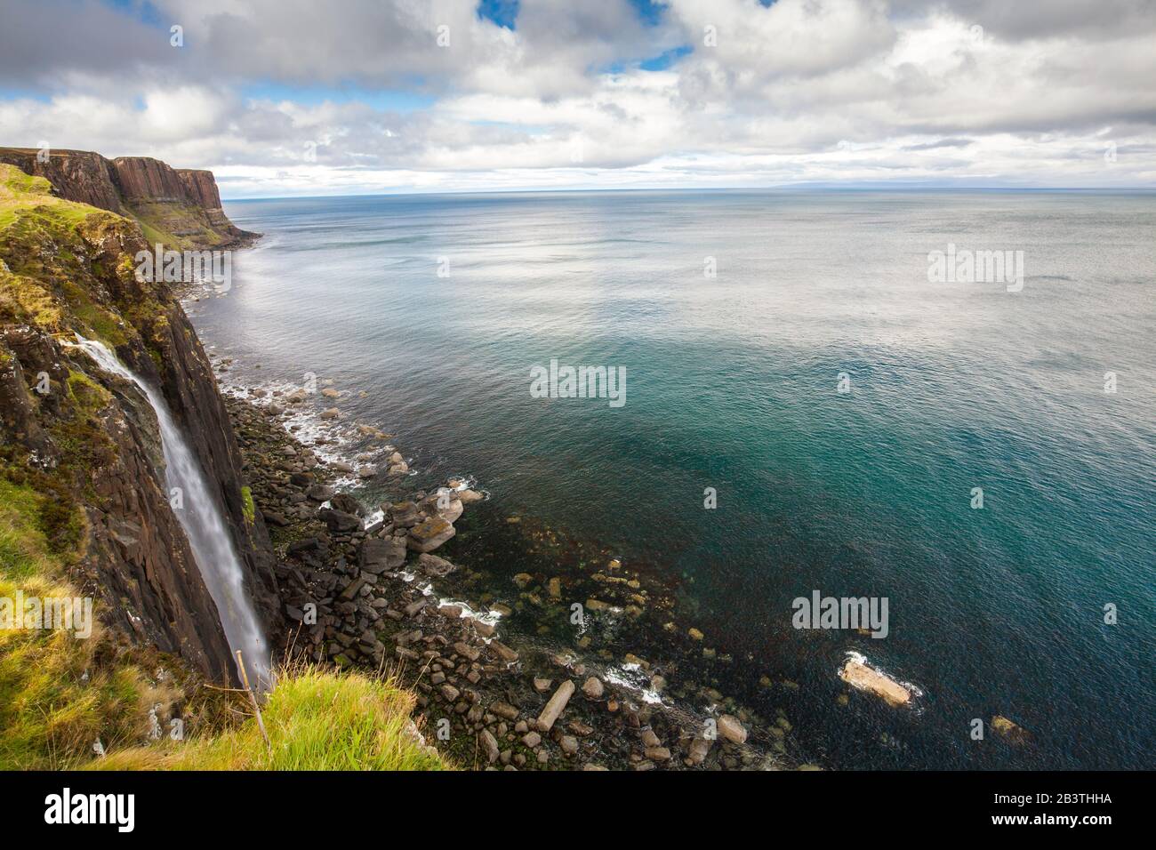 Scotland - Skye Island - Kilt Rock Waterfall Stock Photo - Alamy