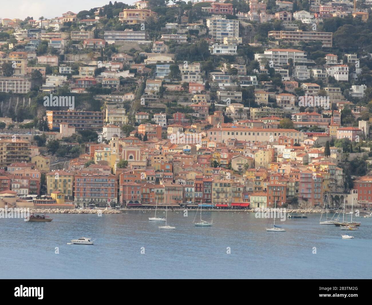The view from Cap Ferrat looking across the Bay l'Espalmador towards the  coastal town of Villefranche-Sur-Mer Stock Photo - Alamy