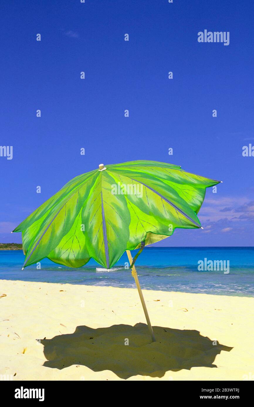 Sonnenschirm am Strand Stock Photo