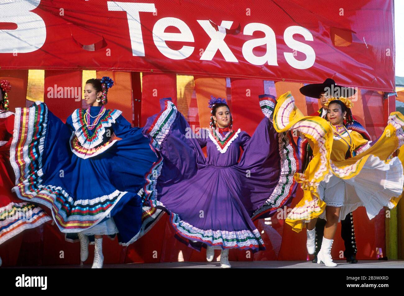 San antonio folklife festival hires stock photography and images Alamy