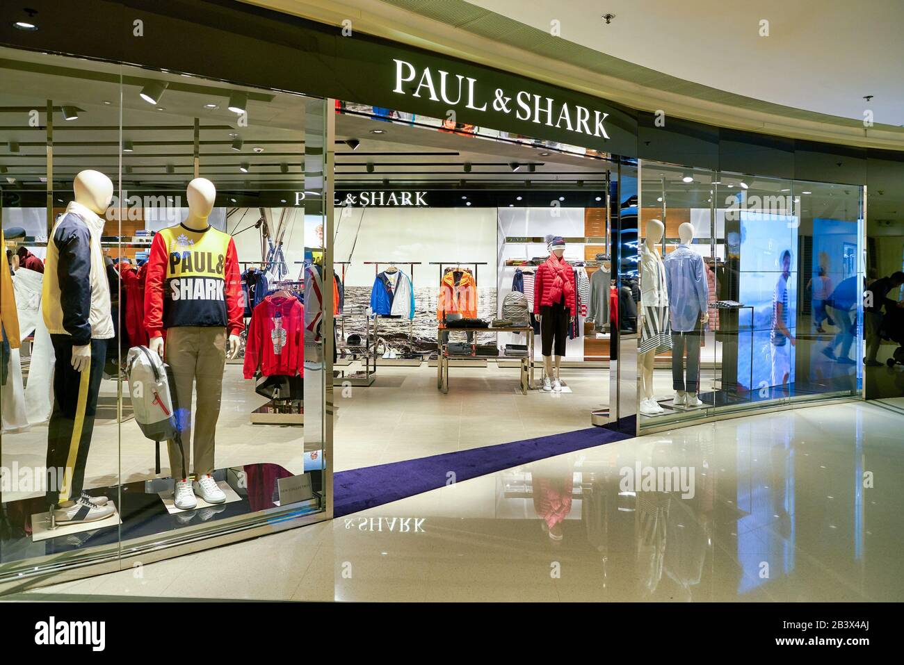 HONG KONG, CHINA - CIRCA JANUARY, 2019: entrance to Paul & Shark store in  Elements shopping mall. Paul & Shark is an Italian clothing brand founded  by Stock Photo - Alamy