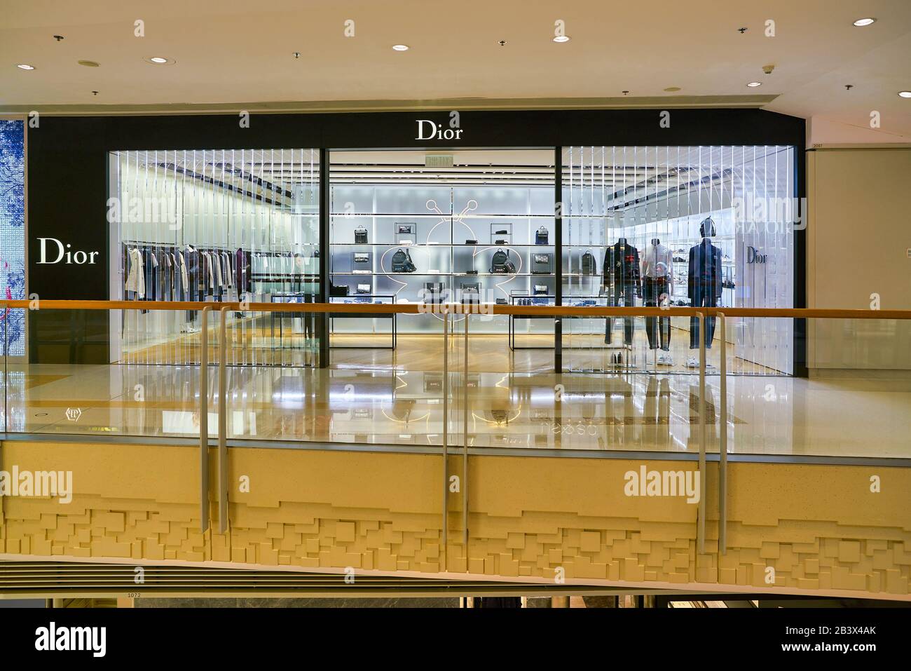 Hong Kong. 8th Apr, 2019. French Christian Dior luxury goods, such clothing  and beauty products brand store is seen at Mong Kok shopping mall in Hong  Kong. Credit: Budrul Chukrut/SOPA Images/ZUMA Wire/Alamy