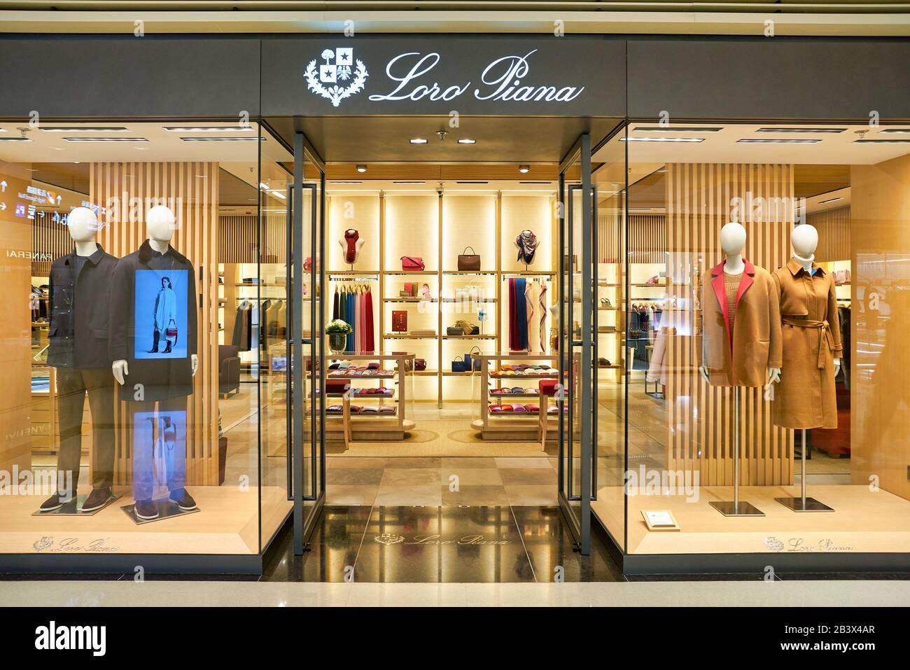 Loro Piana Store High Resolution Stock Photography and Images - Alamy