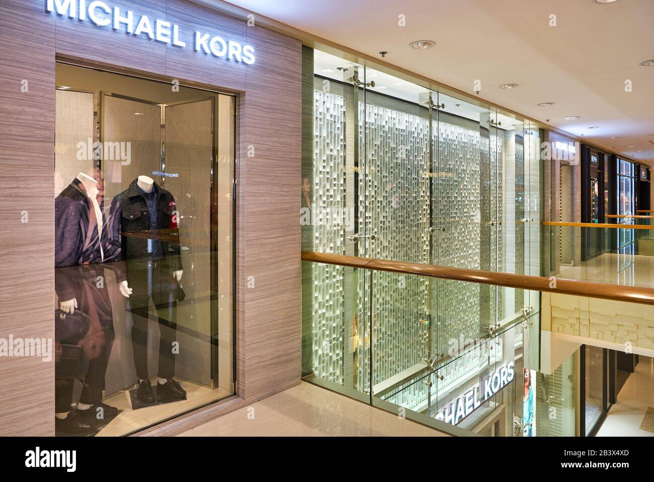 outlet michael kors di mall jakarta