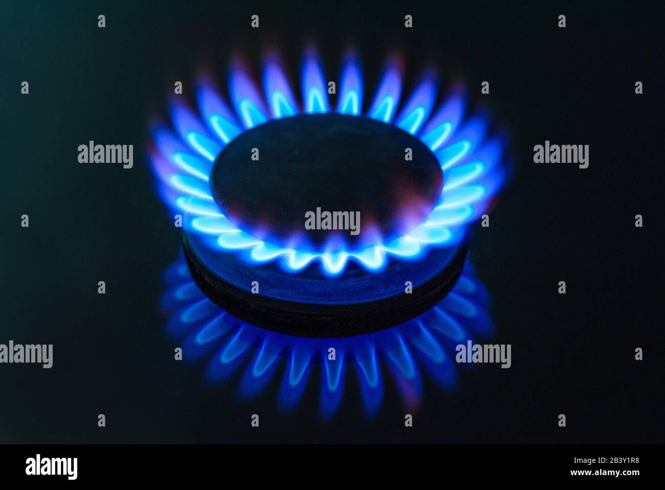 Gas burner oven hi-res stock photography and images - Page 2 - Alamy