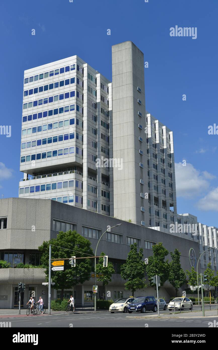 Bayer, Muellerstrasse, Wedding, Berlin, Deutschland / Müllerstraße Stock Photo