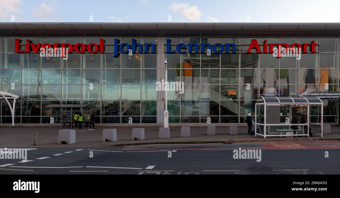 4 February 2020:  Front entrance of  the Liverpool John Lennon Airport Stock Photo