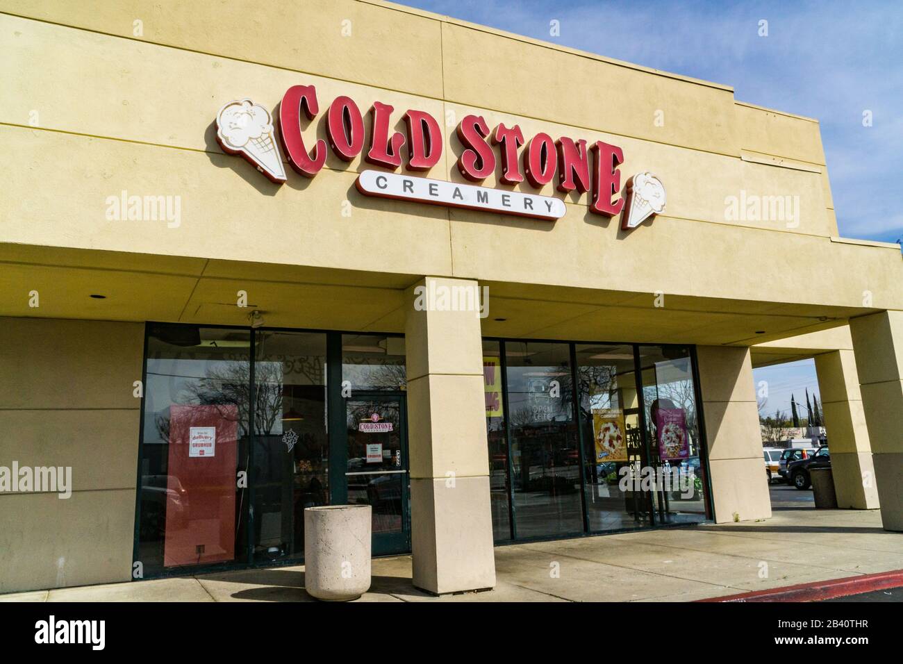 A Cold Stone creamery store in Modesto California USA Stock Photo Alamy