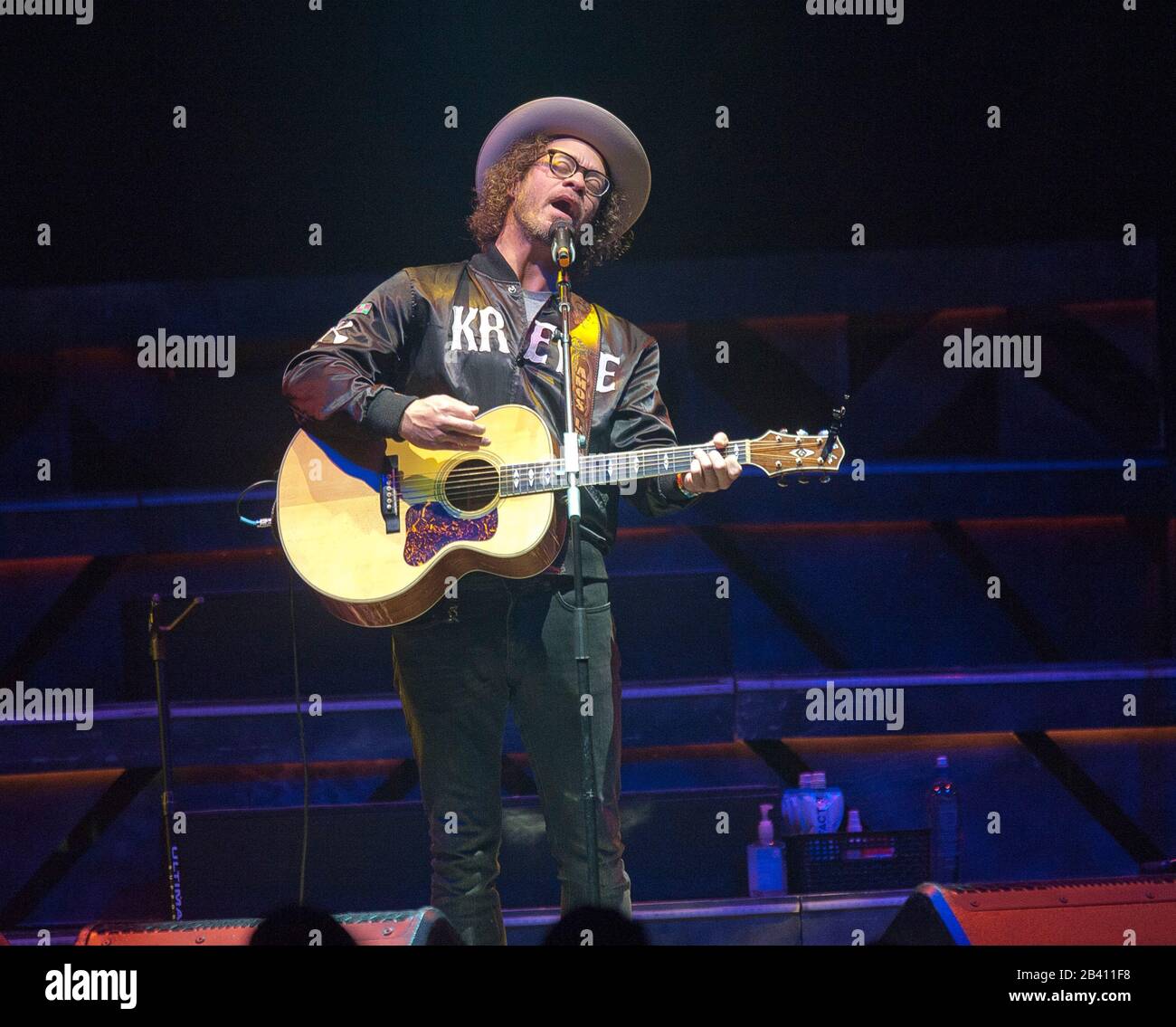 Amos lee 0303 jpg hi-res stock photography and images - Alamy
