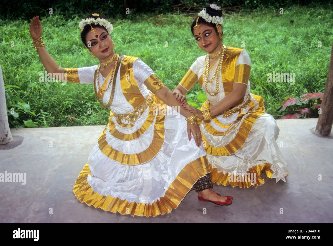 Indian classical dance mohiniyattam, India, Asia Stock Photo - Alamy