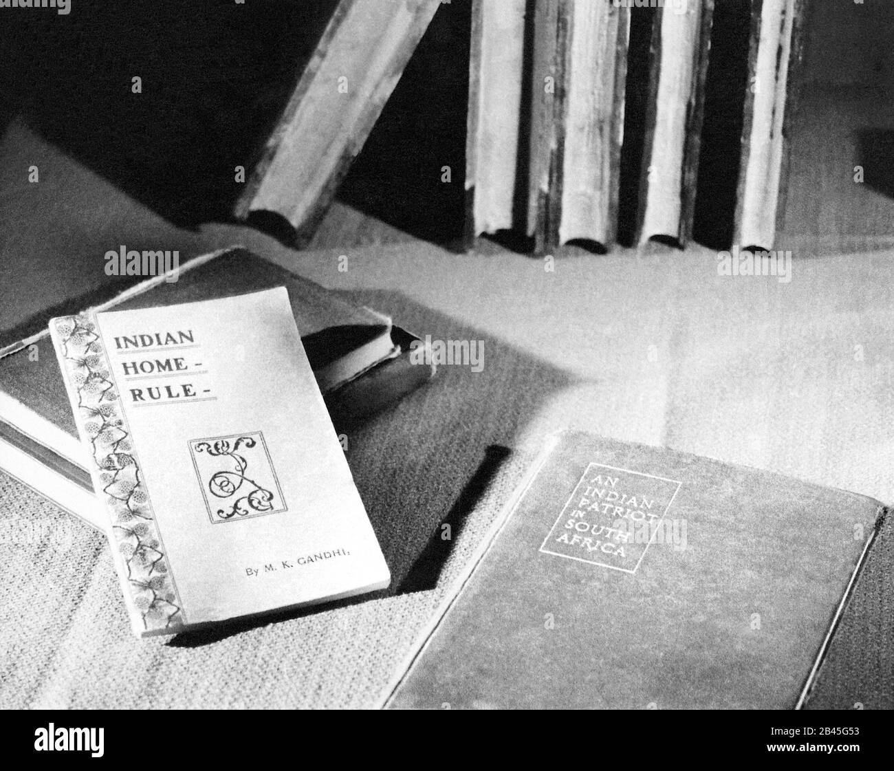 Mahatma Gandhi, M. K. Gandhi books, The first edition of Hind Swaraj, Indian Home Rule and An Indian Patriot in South Africa, Tolstoy Farm, Transvaal, South Africa, 1910s, old vintage 1900s picture Stock Photo