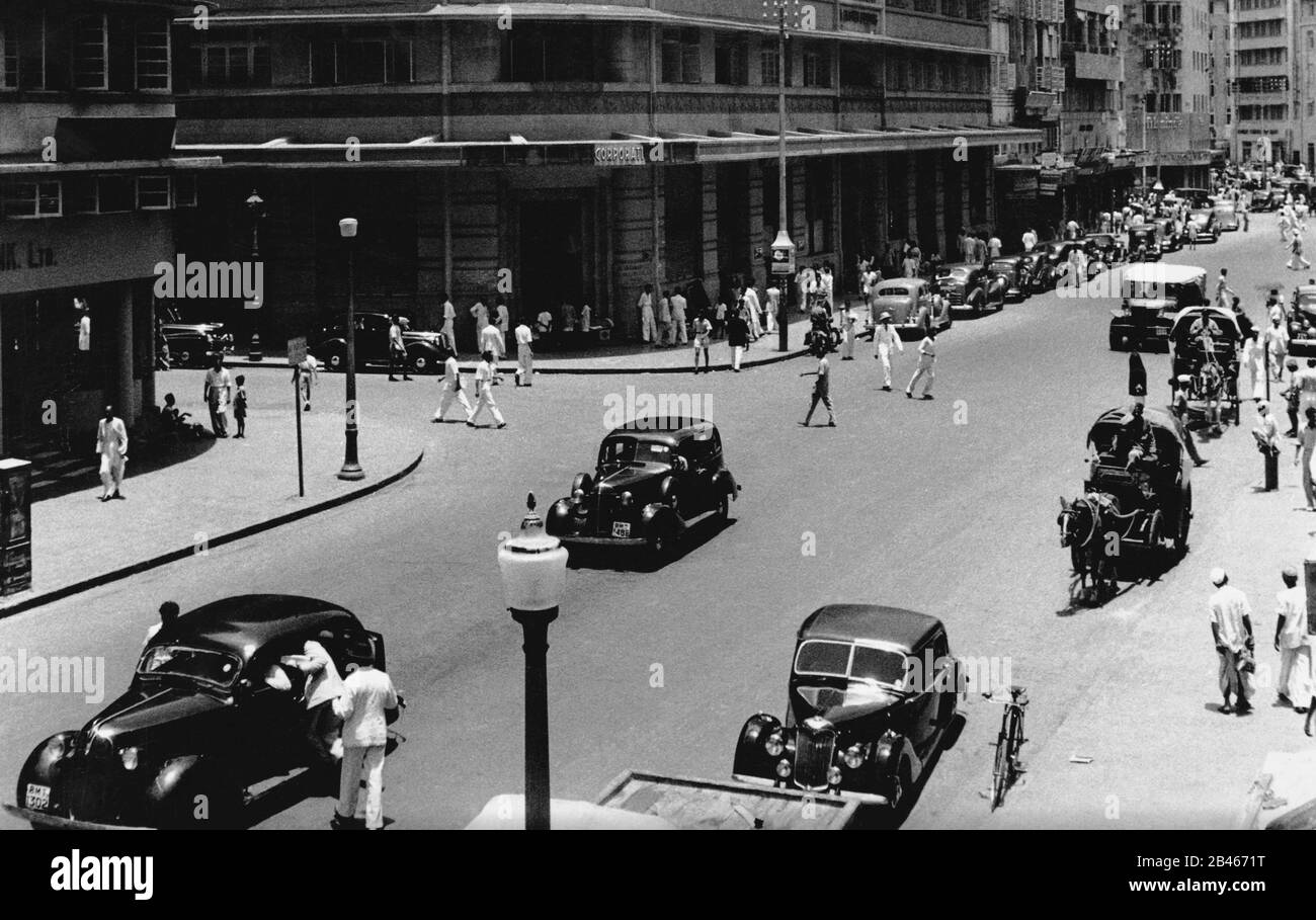Sir Phirozshah Mehta Road, Bombay, Mumbai, Maharashtra, India, Asia, 1947, old vintage 1900s picture Stock Photo