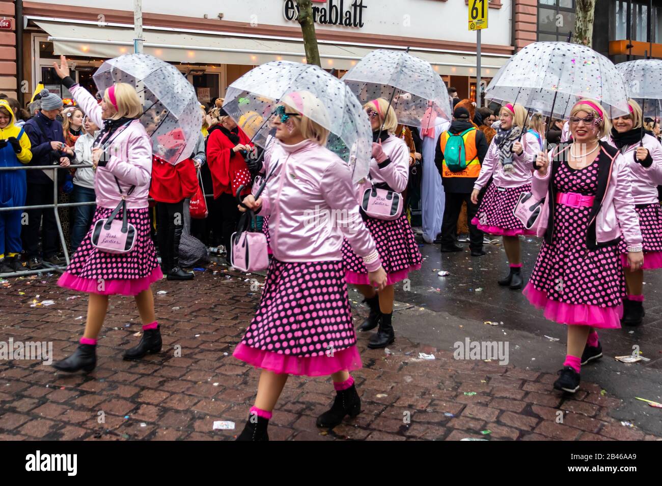 Pink Ladies walking in the Rose Monday parade in Mainz, Germany Stock Photo  - Alamy