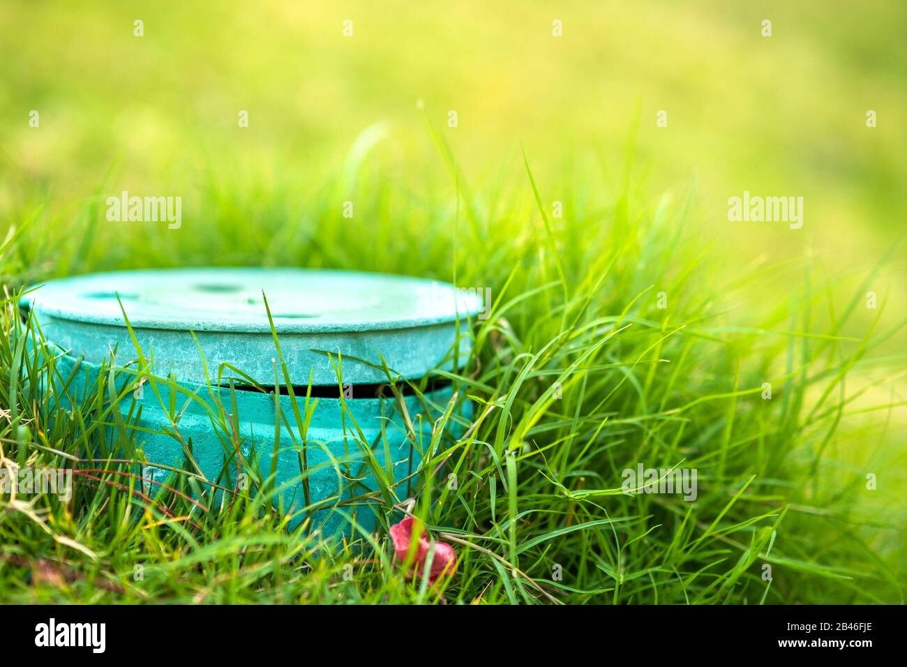 Sprinkle housing cover hires stock photography and images Alamy