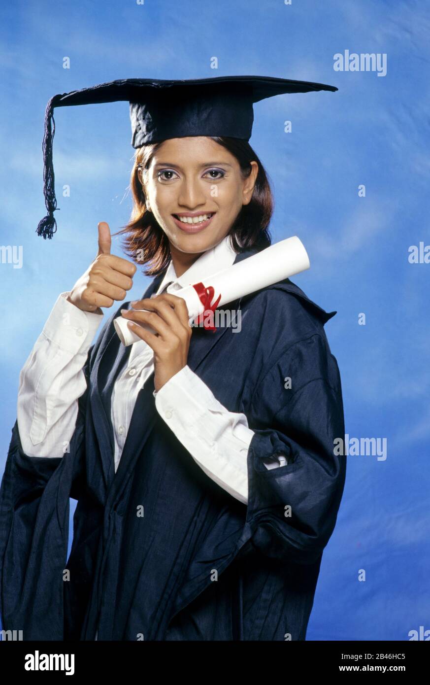 Convocation dress hi-res stock photography and images - Alamy