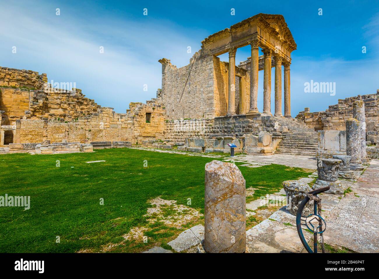 Roman city ruins Stock Photo Alamy