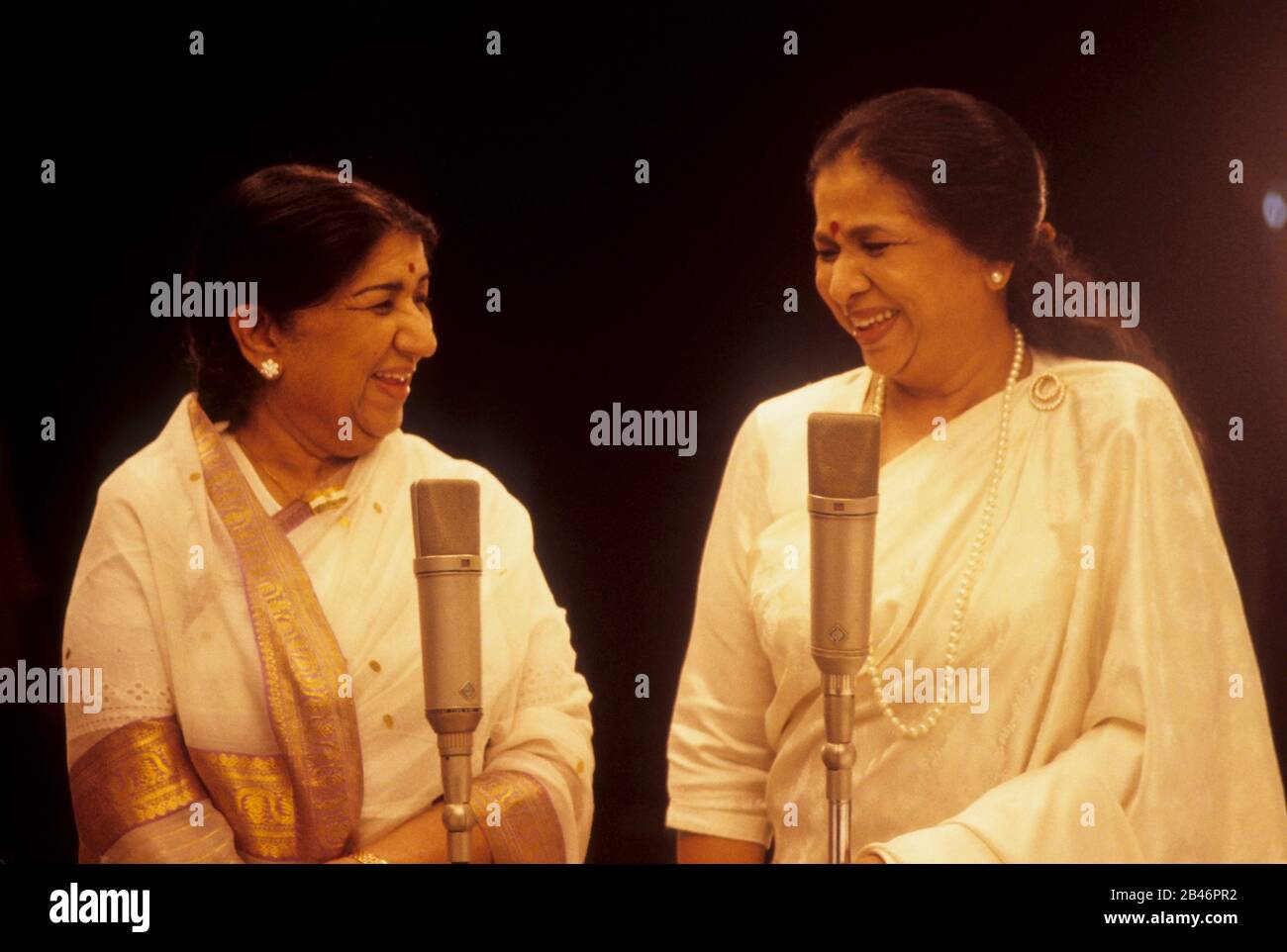 Mangeshkar asha bhosle lata Watch: Asha