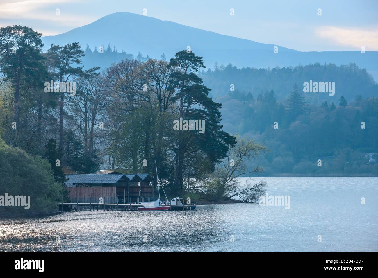 A boathouse on Derwent Island, the most northerly of the four islands on Derwentwater, Lake District National park, Cumbria, England. Stock Photo
