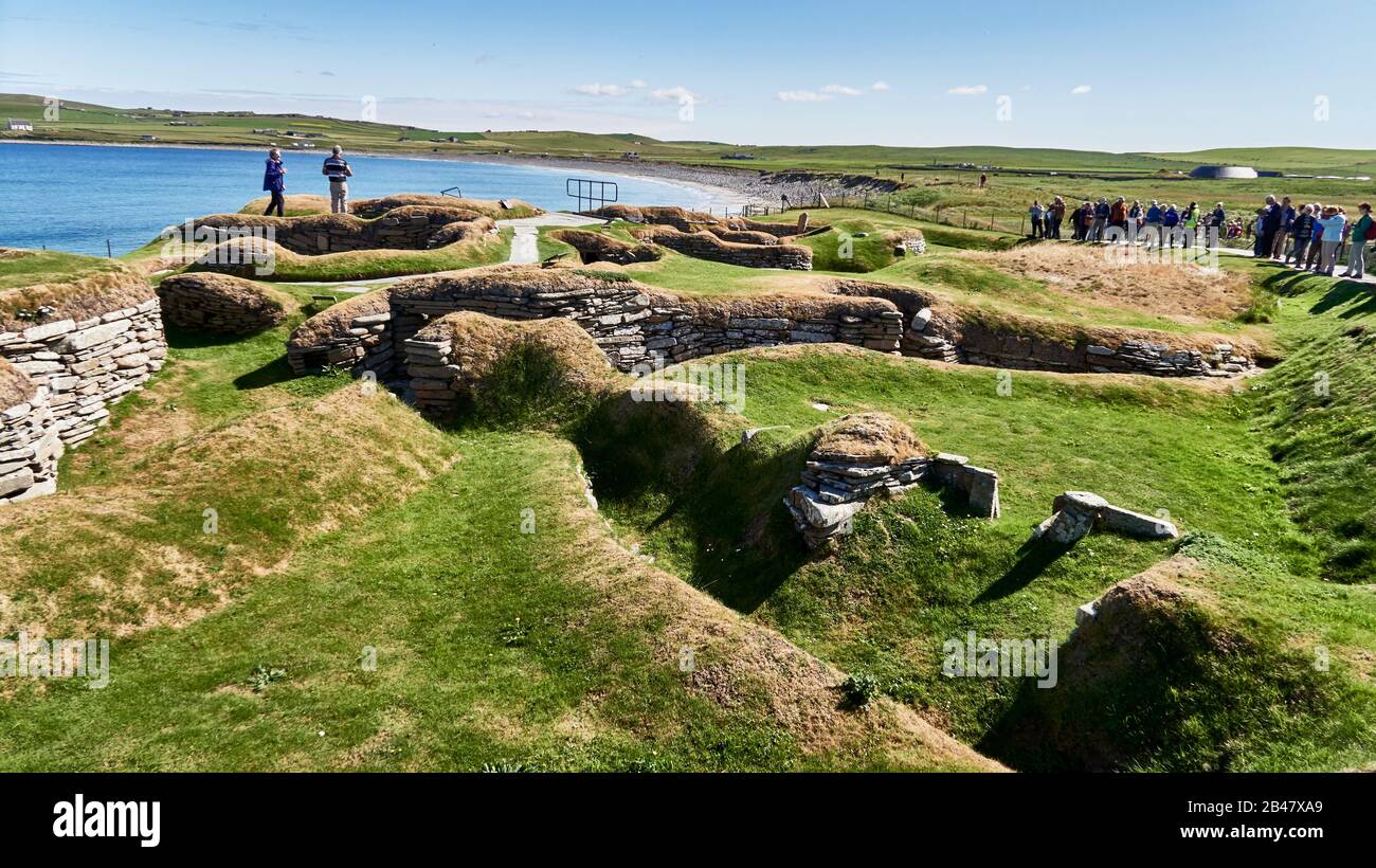 UK, Scotland, Orkney Islands is an archipelago in the Northern Isles of Scotland, , Atlantic Ocean, Skara Brae, a Neolithic settlement located in the Mainland Orkney. In this prehistoric village, one of the best preserved groups of prehistoric houses in Western Europe, people can see the way of life of 5,000 years ago, before Stonehenge was built. Stock Photo