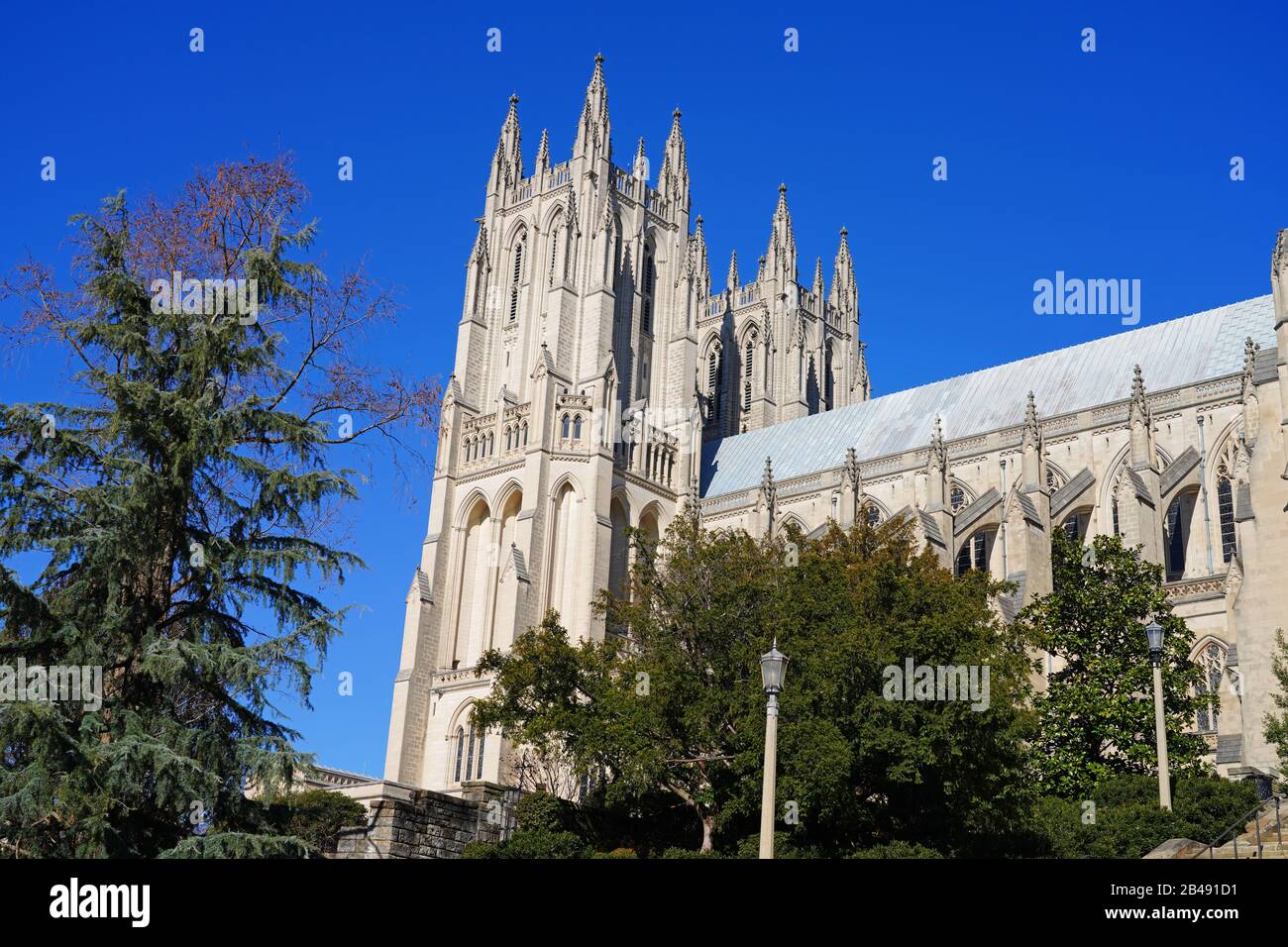 WASHINGTON, DC -23 FEB 2020- View of the Cathedral Church of Saint Peter and Saint Paul in the City and Diocese of Washington (Washington National Cat Stock Photo